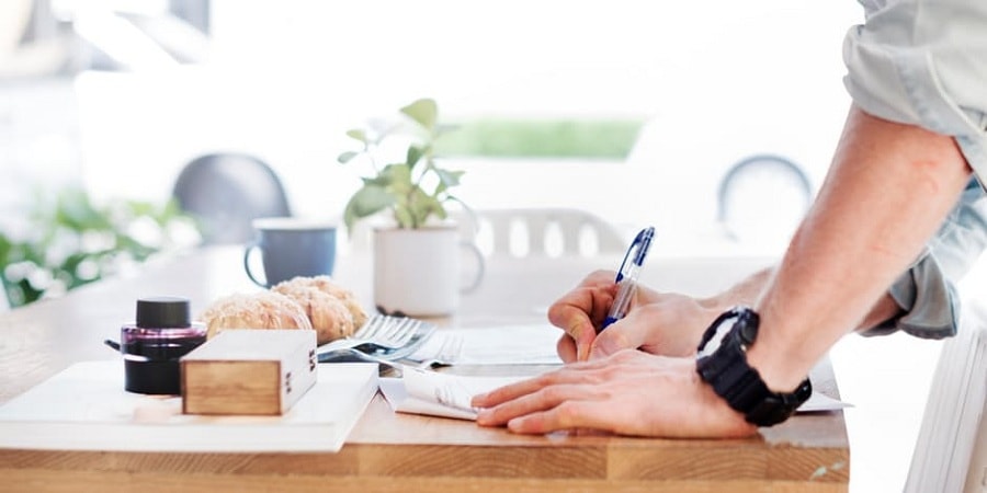 9-5 traditional office hours