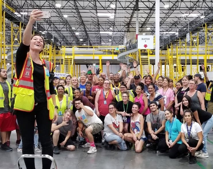 Amazon $15 minimum wage