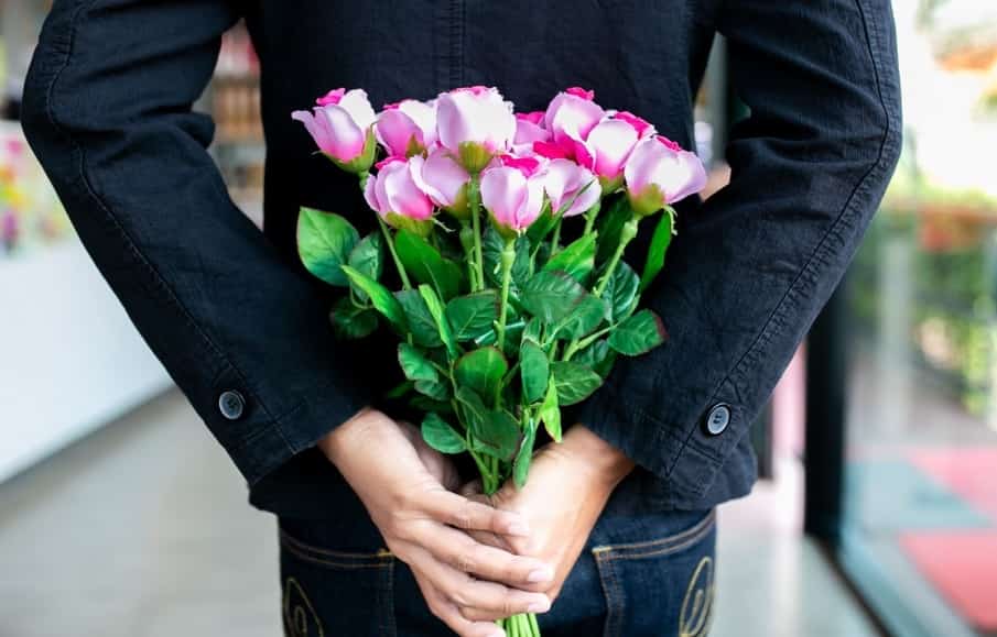 dating worker