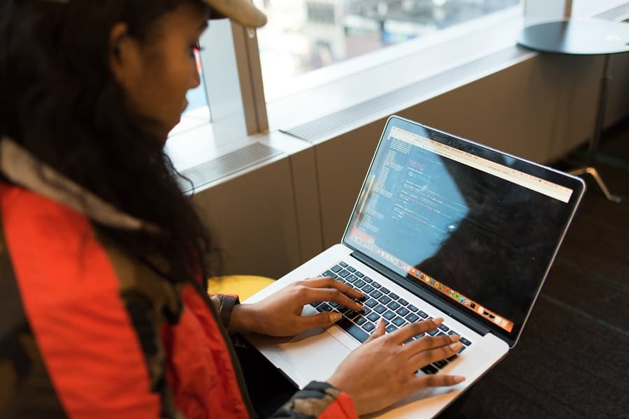 Wellpaying jobs with mid-level skills