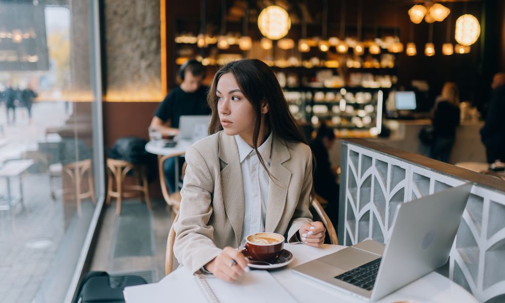 Made a Mistake? Here’s How to Apologize in an Email Professionally