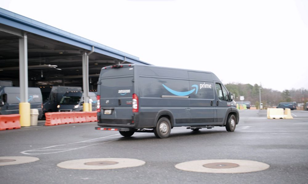 France Fined Amazon €32 Million Over “Excessive Surveillance” in the Warehouses