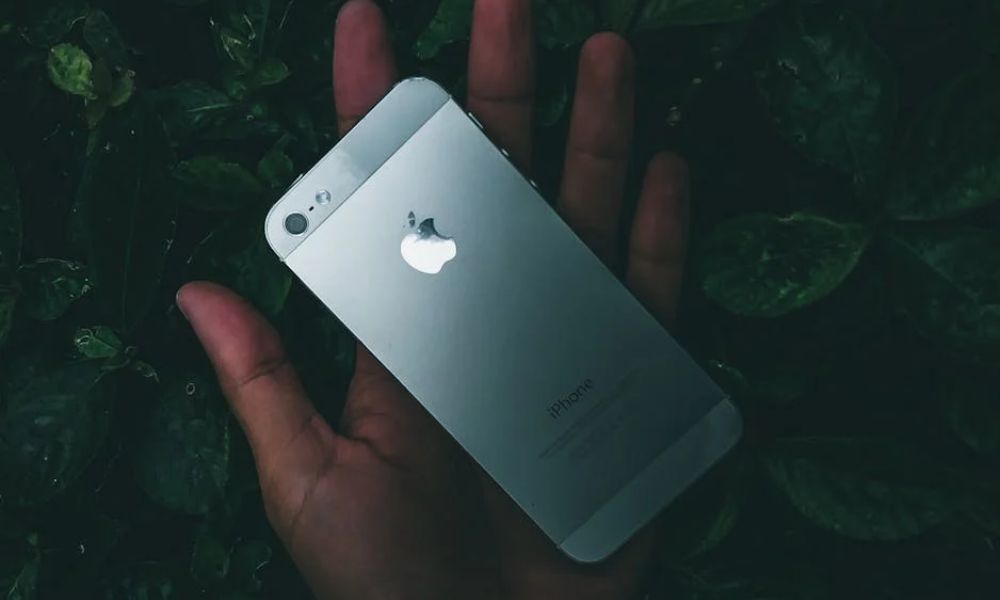 _Apple job cuts 2024