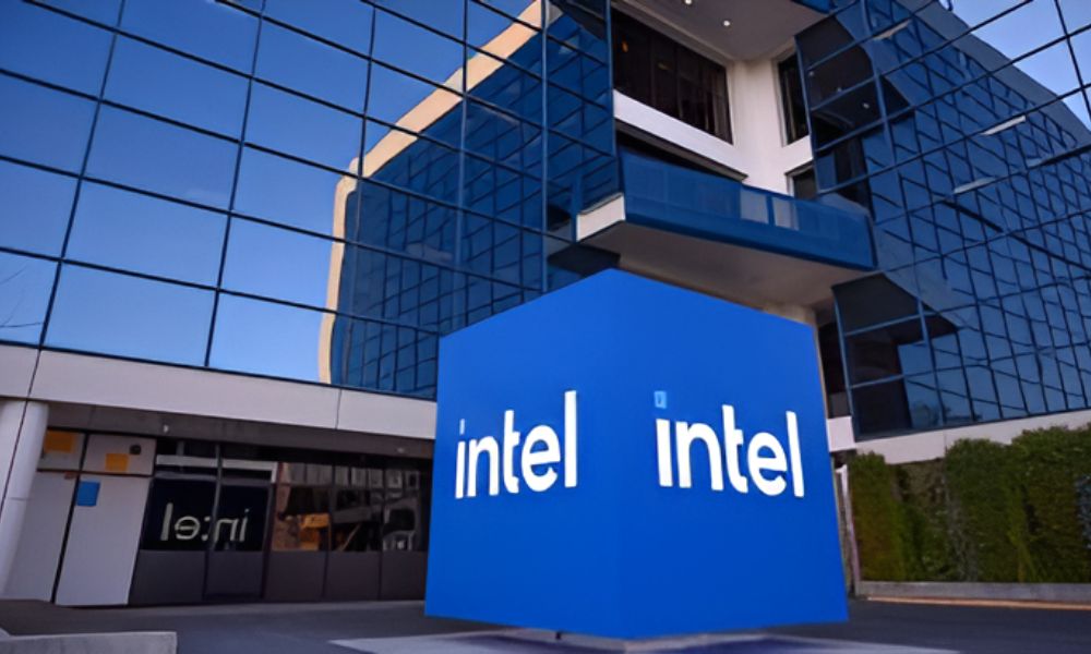 Intel layoffs 15000