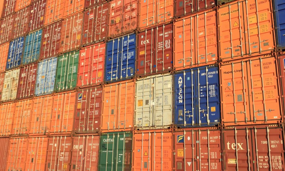 U.S. dockworkers strike