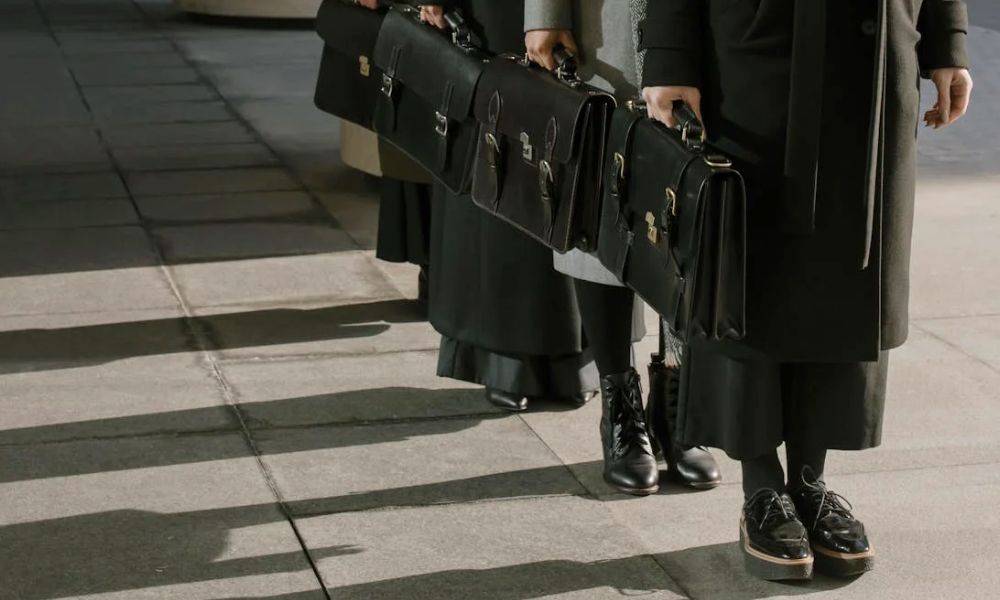 _employees considering leaving job
