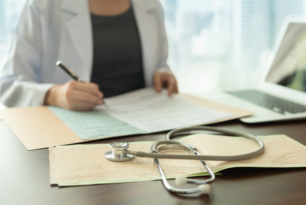 requesting a doctor’s note from an employee, can an employer ask for a doctor's note