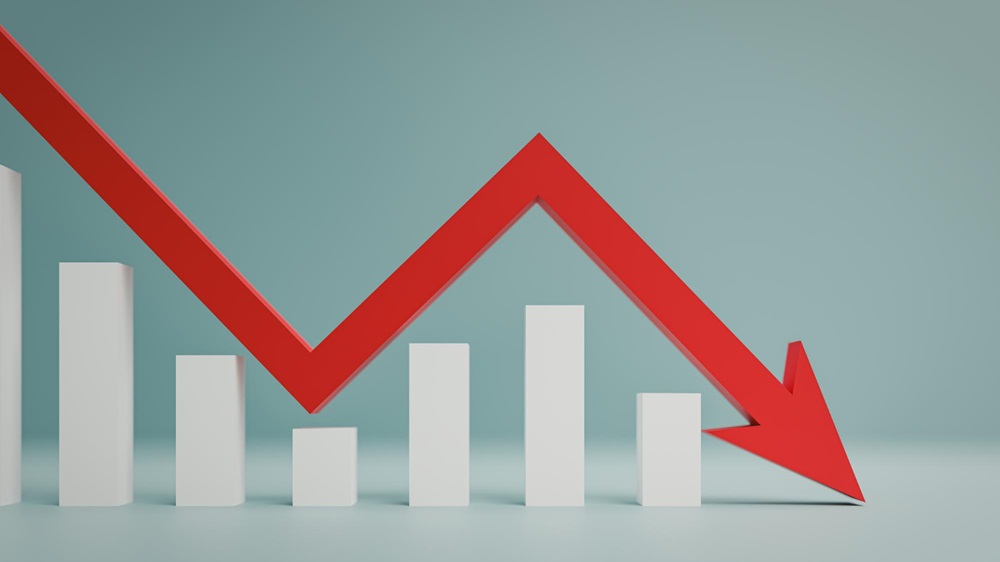 Is recession coming in 2025 economic outlook downturn US predictions risks HR strategies