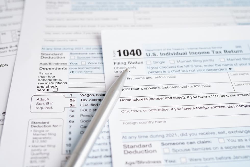 IRS when are taxes due in 2025 extension deadline