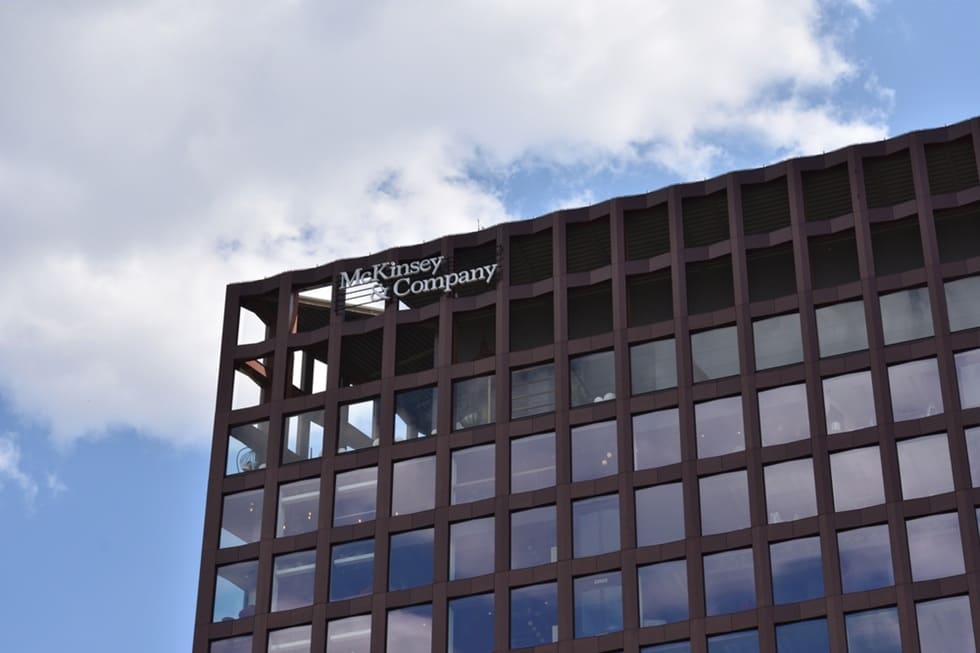 McKinsey job cuts today layoffs in 2025