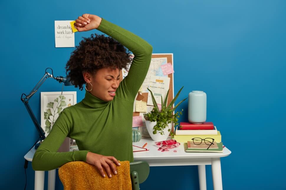 Jane Harper on smelly coworker