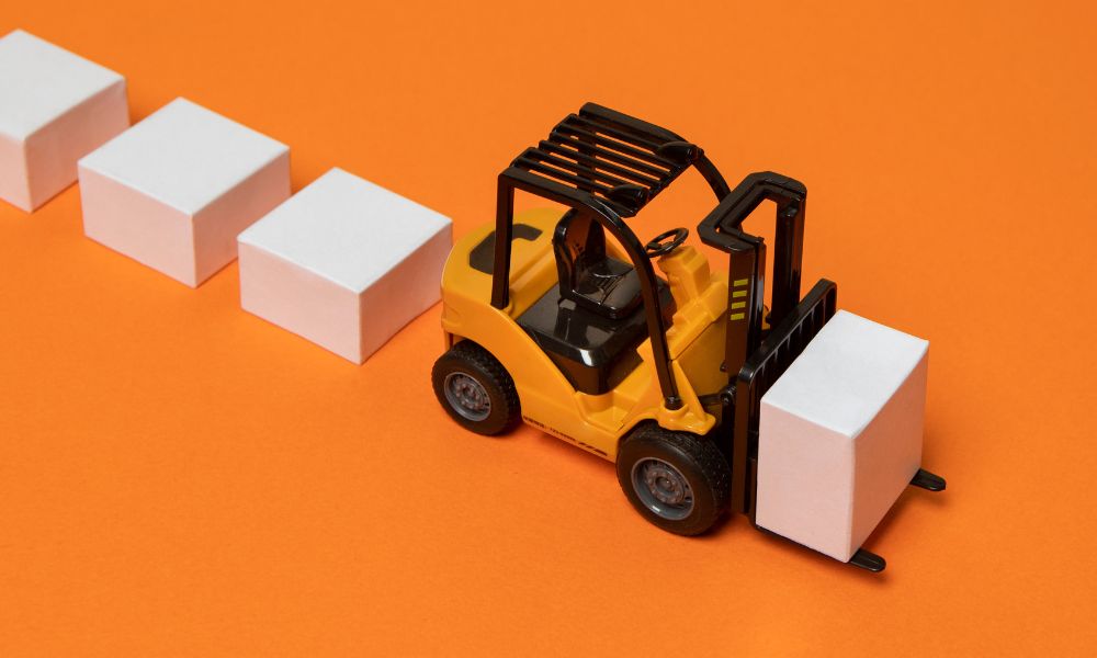 Amazon worker pay raise