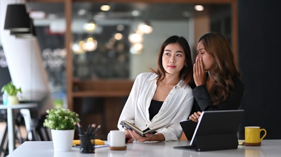 how to handle an employee moonlighting at work what to do