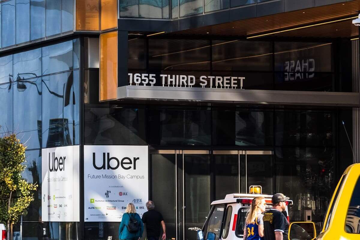 Uber layoffs job cuts in 2026 tech AI automation HR customer service (1)