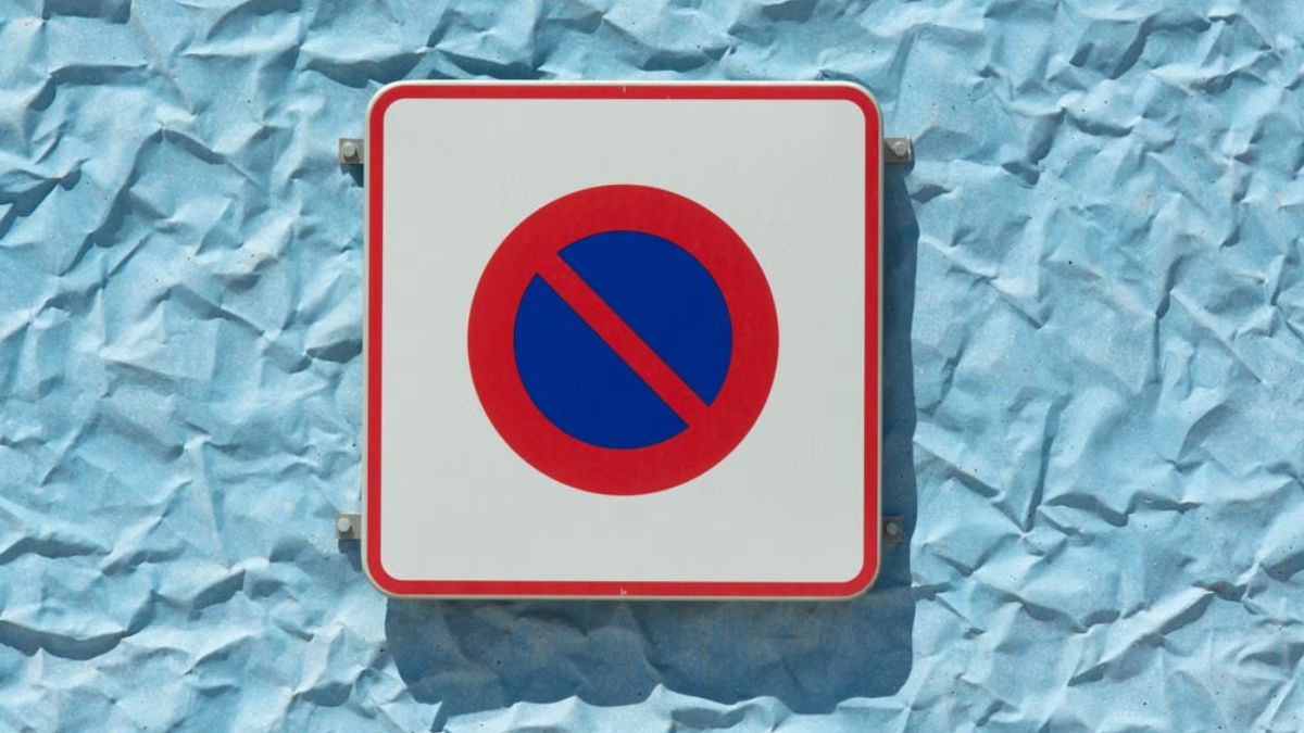 Signs dead end job